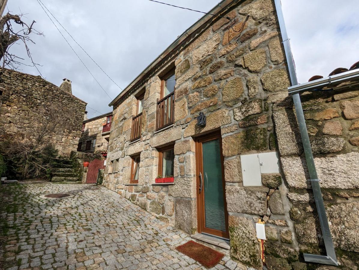 ホテル Casas Do Pastor セイア エクステリア 写真